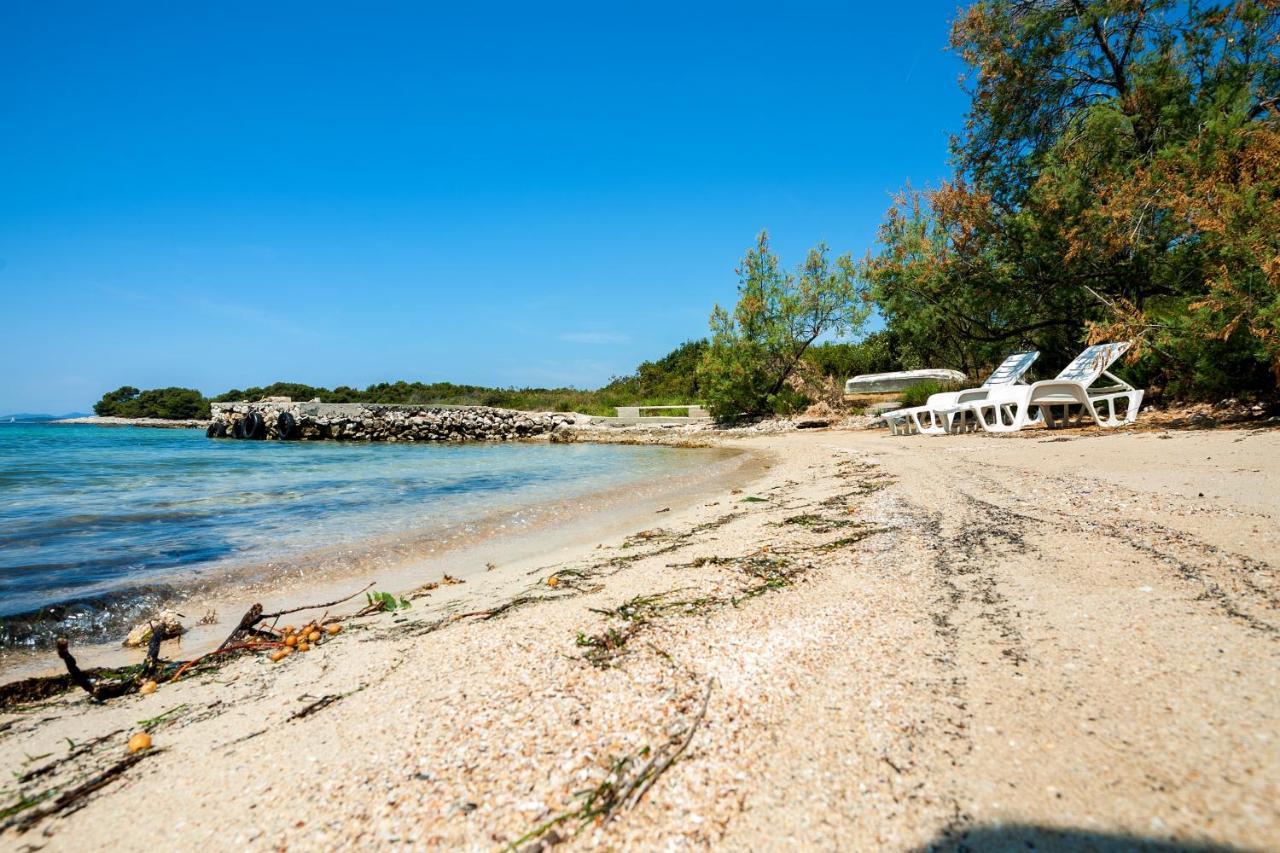 Secluded Fisherman'S Cottage Cove Zuborovica, Pasman - 321 Mrljane Buitenkant foto